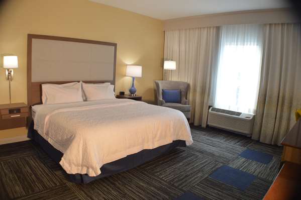  - Hampton Inn Lockport
