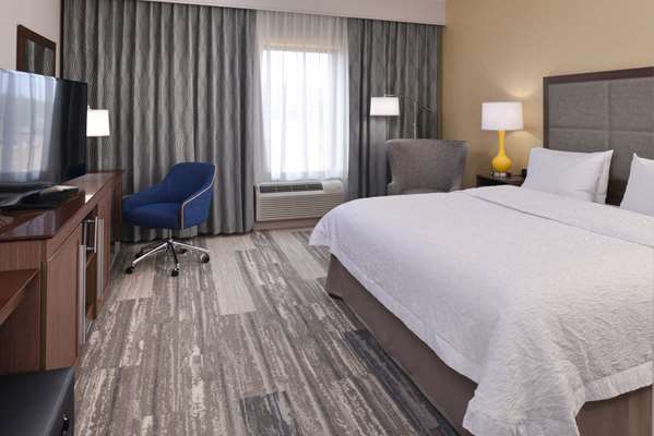  - Hampton Inn Mason - I-71, Exit 19