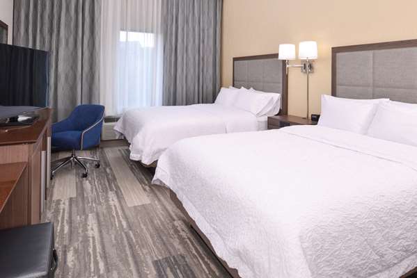  - Hampton Inn Mason - I-71, Exit 19