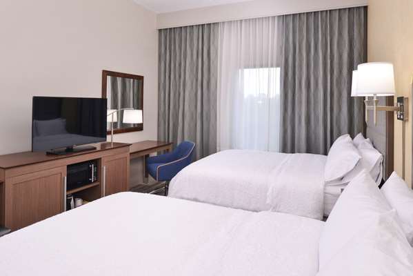  - Hampton Inn Mason - I-71, Exit 19
