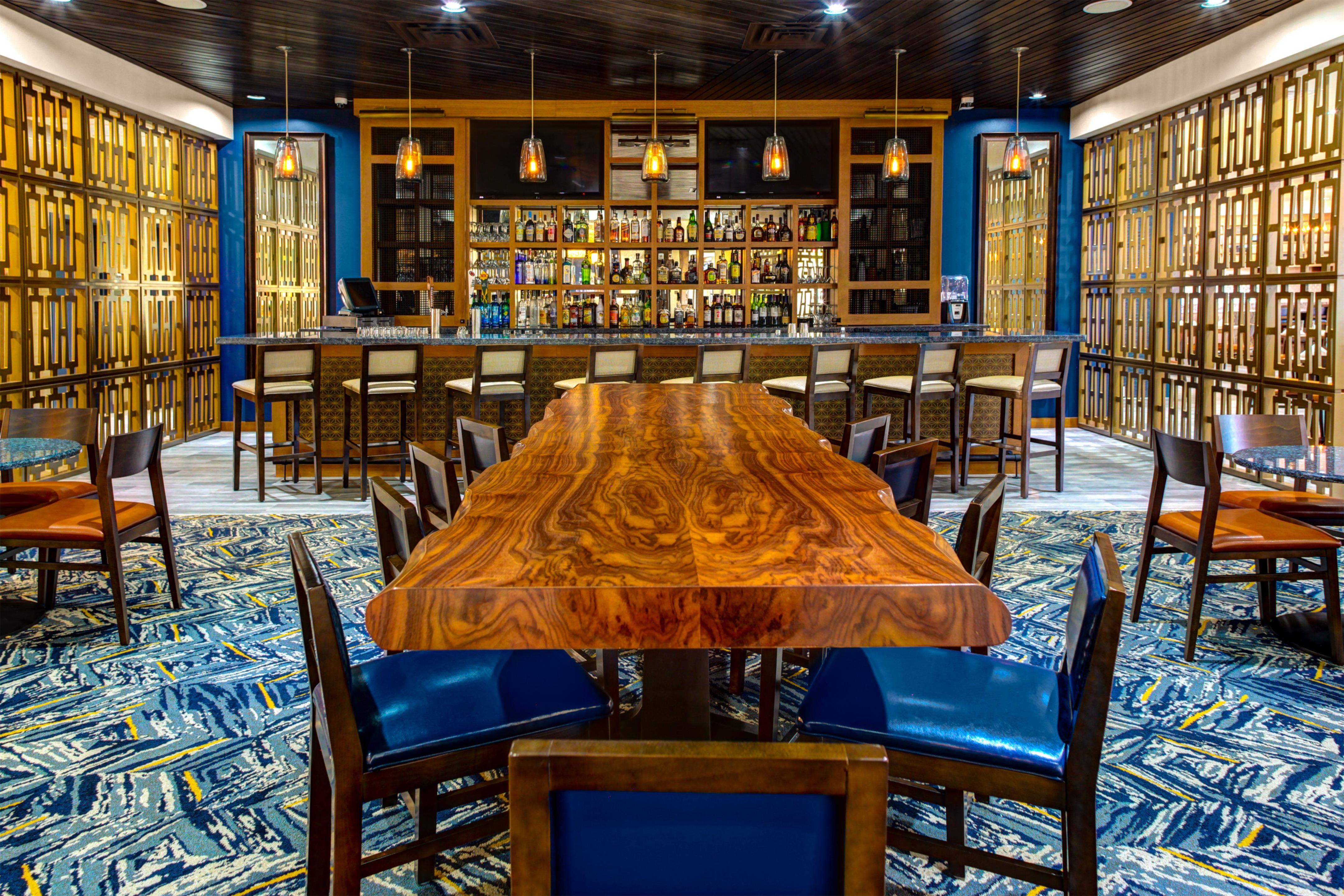 BarLounge | DoubleTree by Hilton Hotel Arlington DFW South