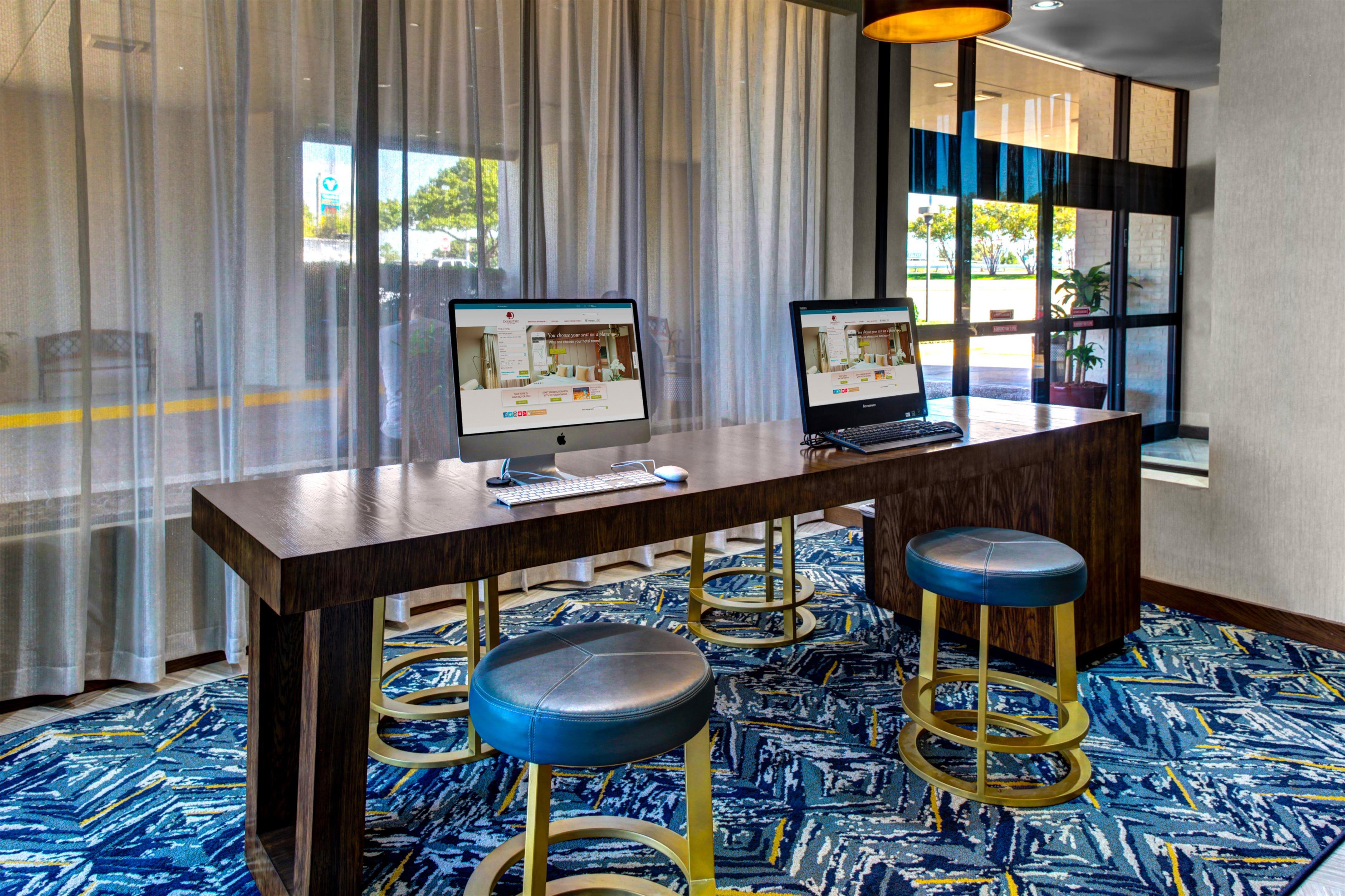 Business Center | DoubleTree by Hilton Hotel Arlington DFW South