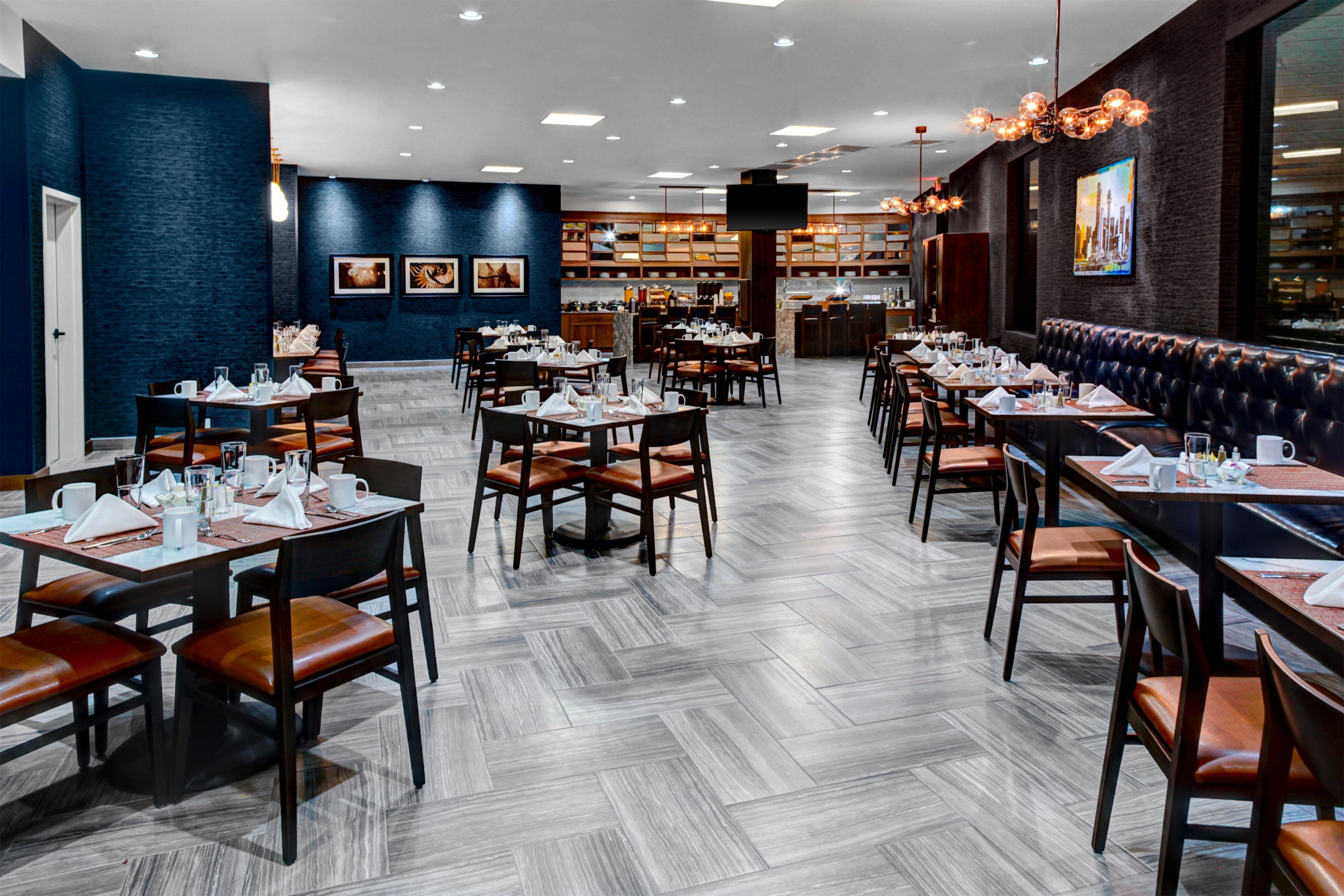 Restaurant | DoubleTree by Hilton Hotel Arlington DFW South