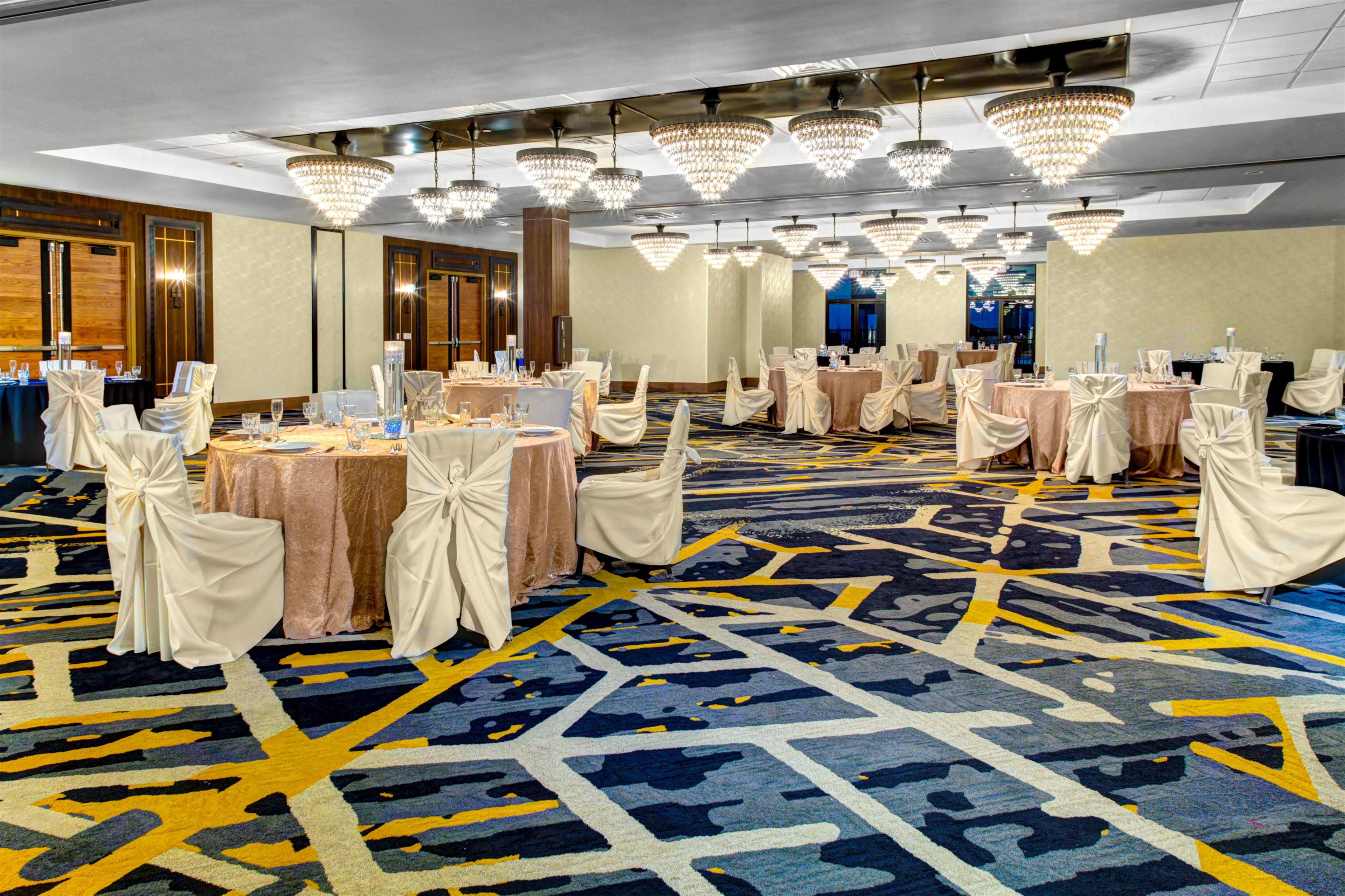 Meeting Room | DoubleTree by Hilton Hotel Arlington DFW South