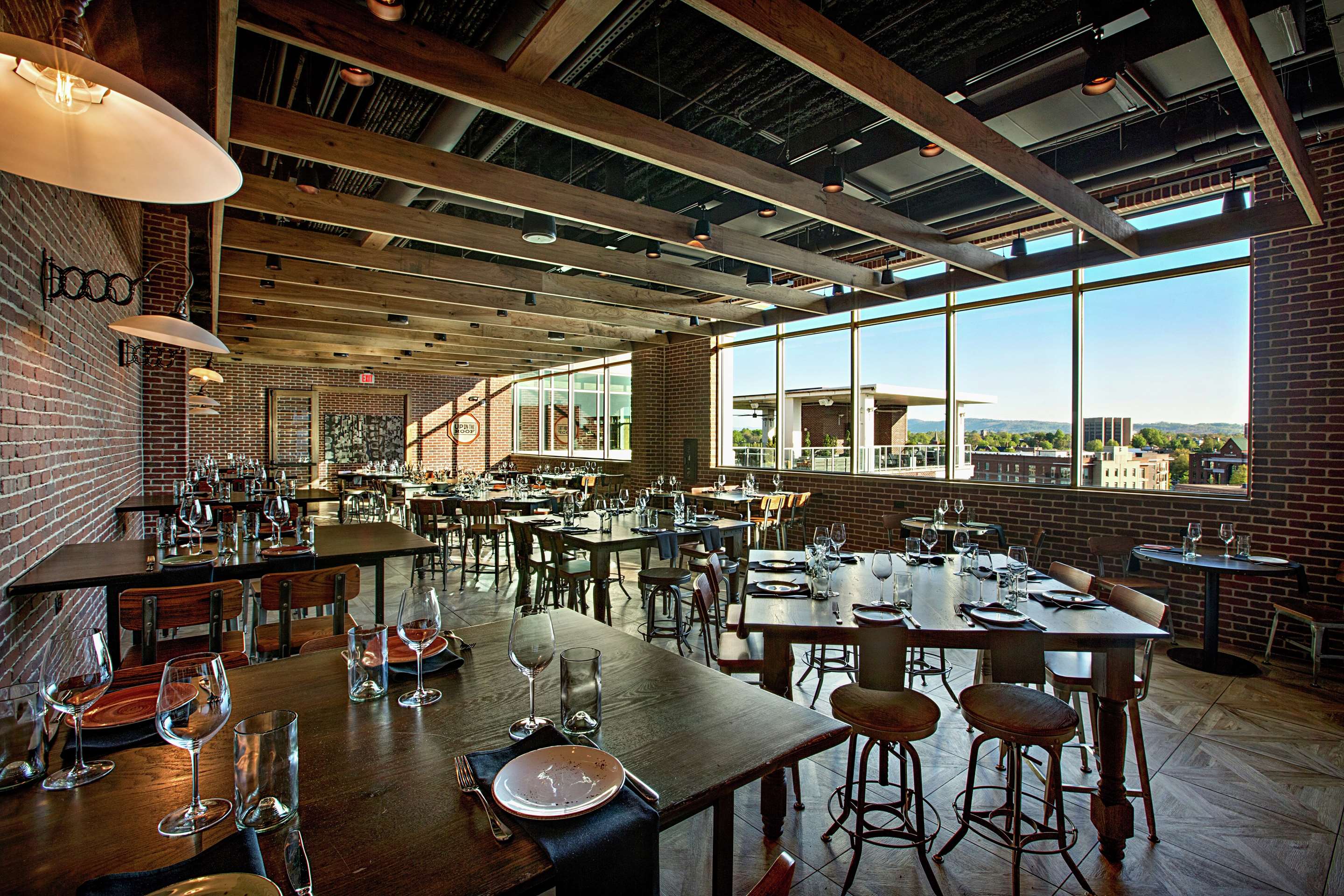 Restaurant | Embassy Suites by Hilton Greenville Downtown Riverplace