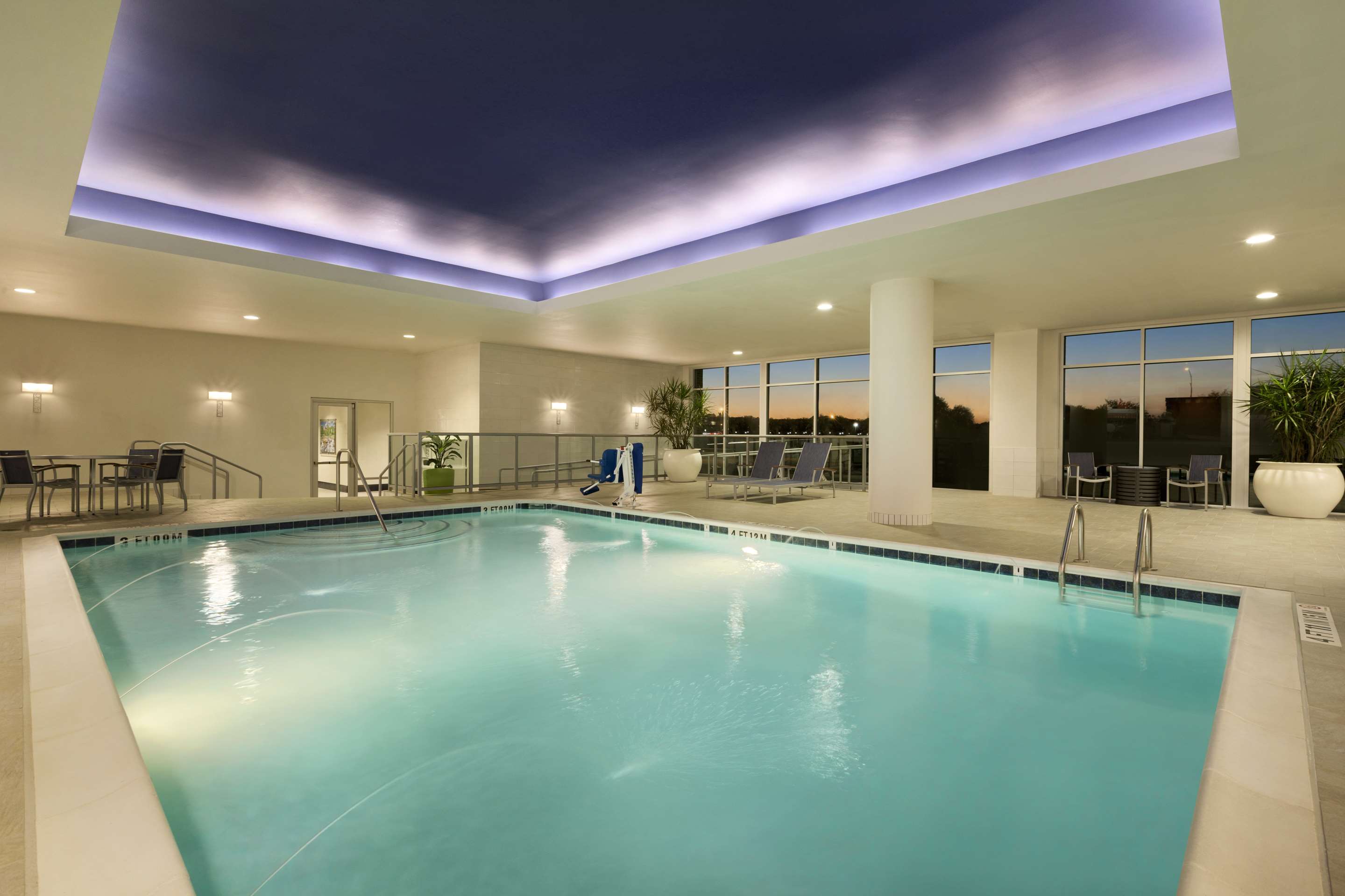 Pool | Embassy Suites by Hilton Greenville Downtown Riverplace