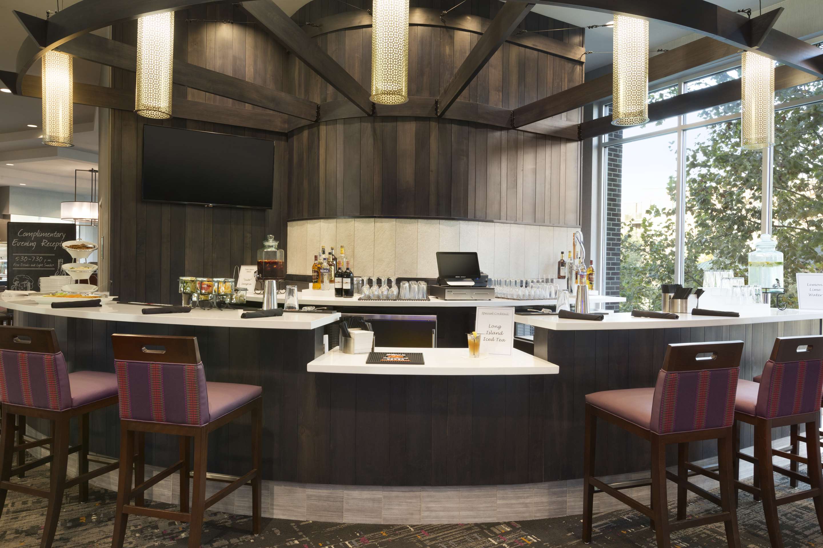 Restaurant | Embassy Suites by Hilton Greenville Downtown Riverplace