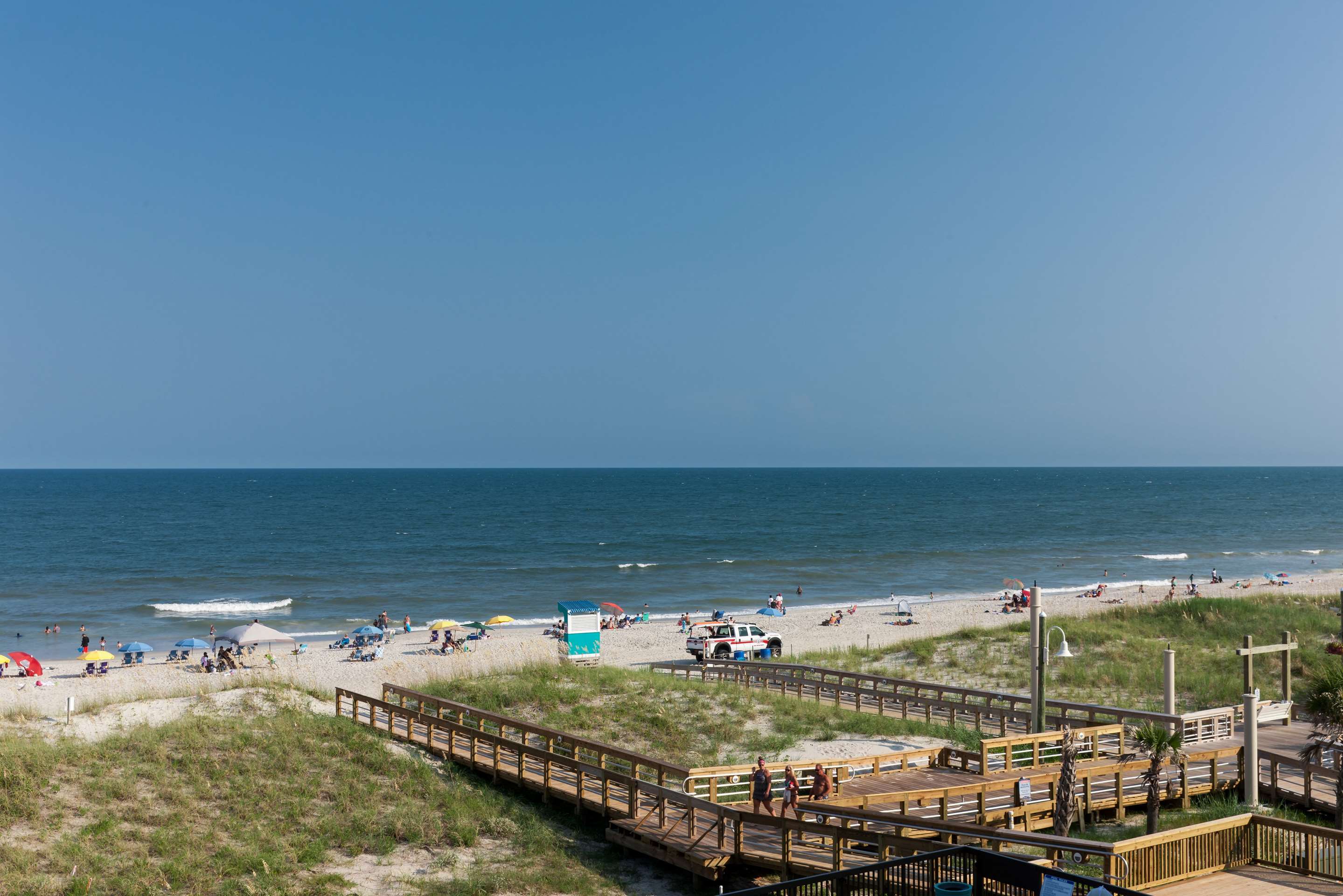 Exterior | Hampton Inn & Suites Carolina Beach Oceanfront