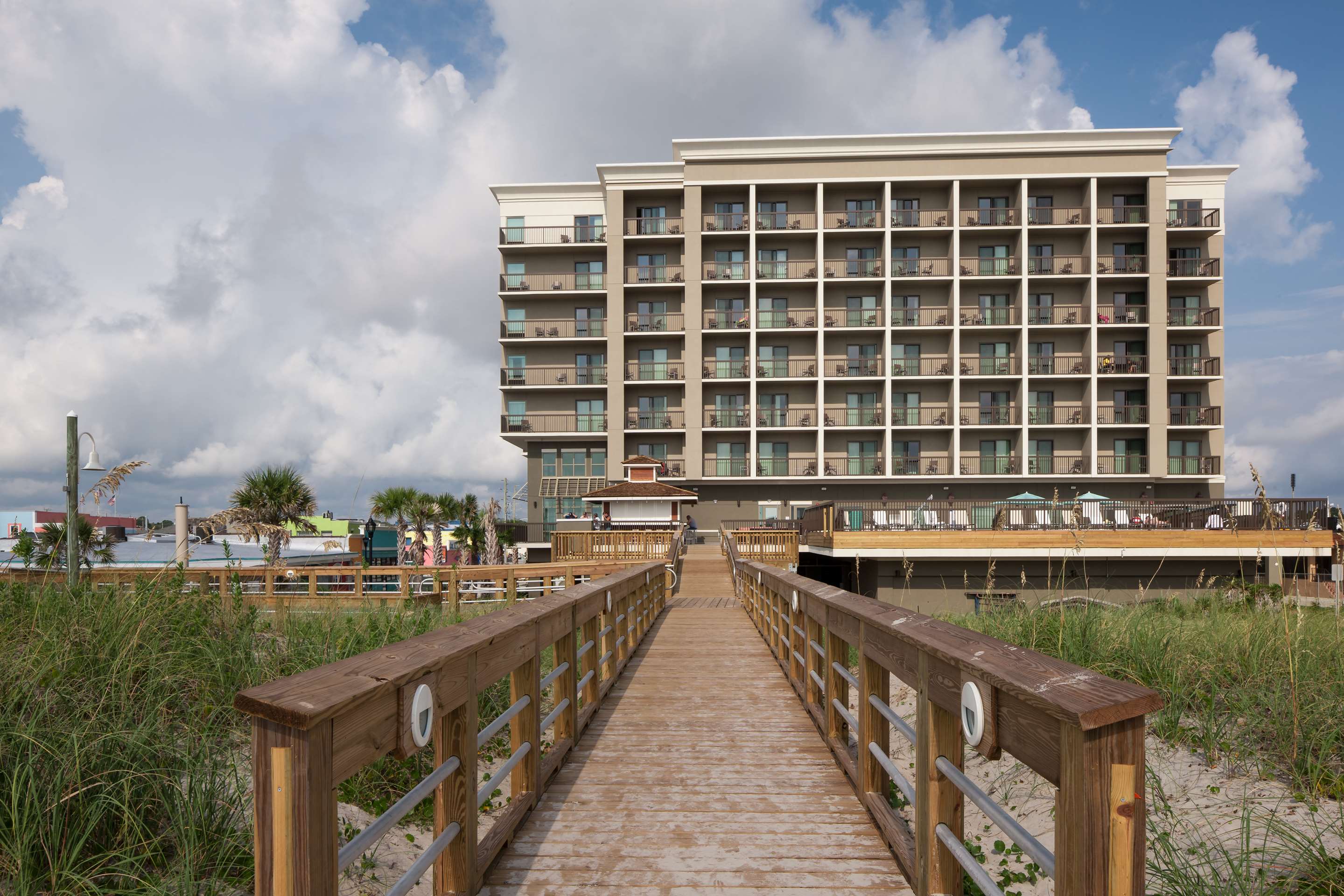 Exterior | Hampton Inn & Suites Carolina Beach Oceanfront