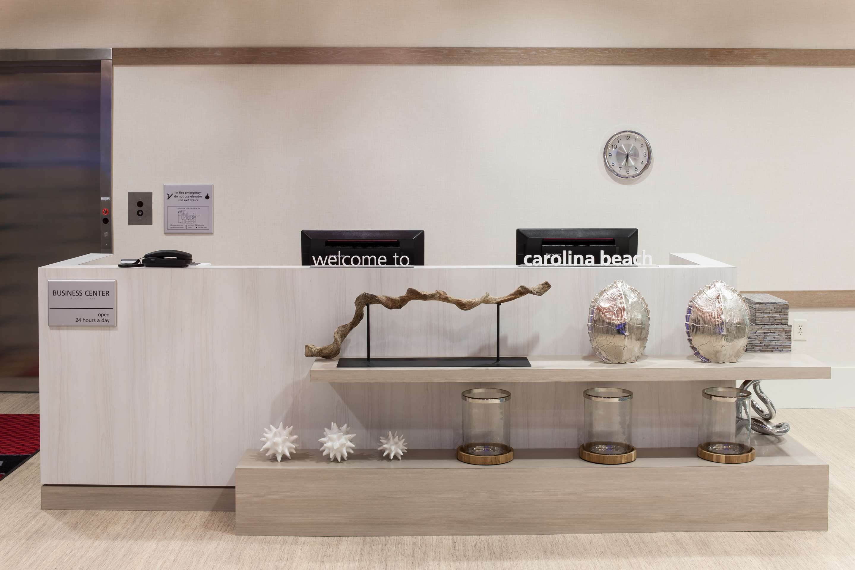 Business Center | Hampton Inn & Suites Carolina Beach Oceanfront