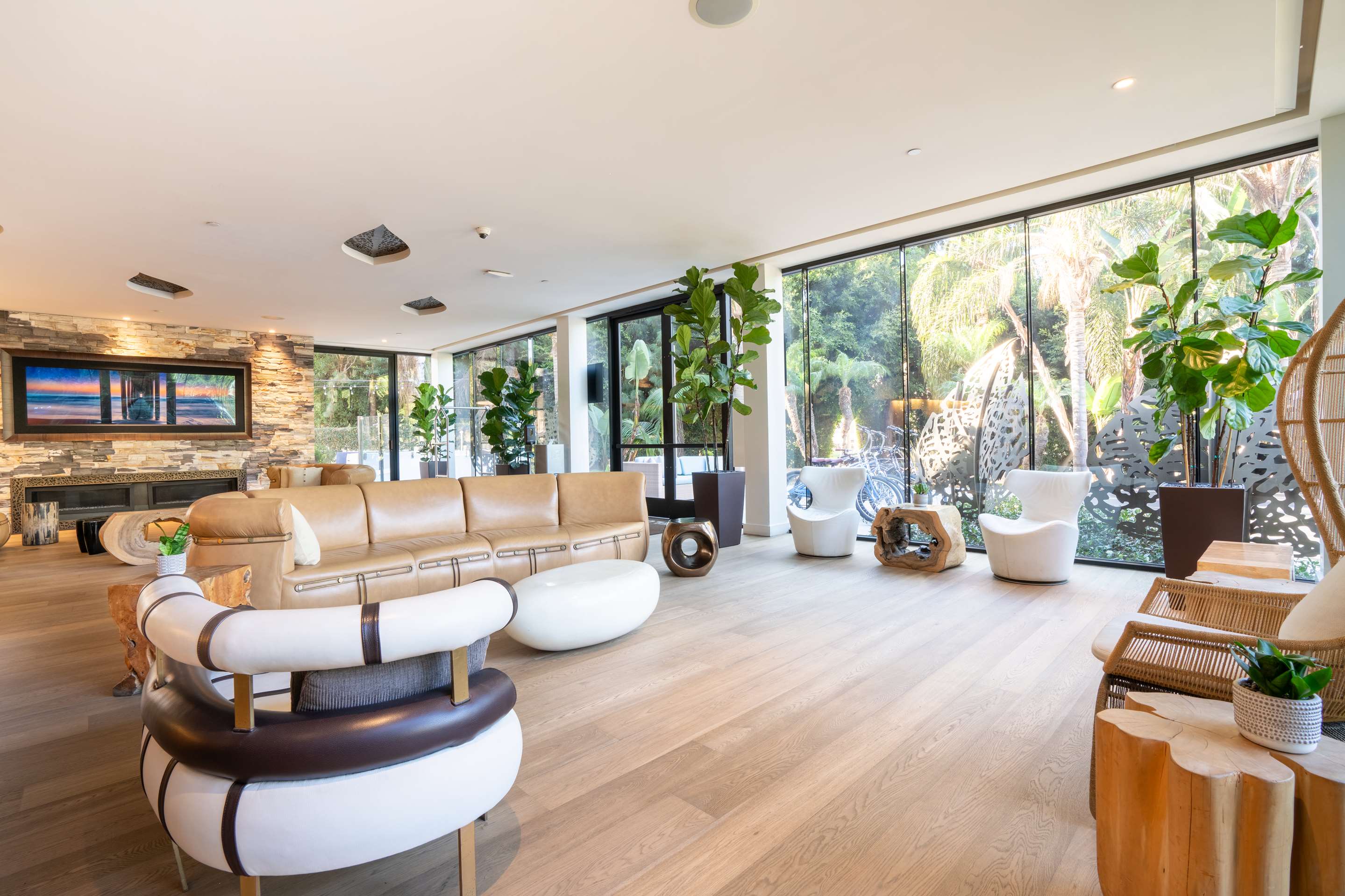 Lobby | Hotel La Jolla, Curio Collection by Hilton