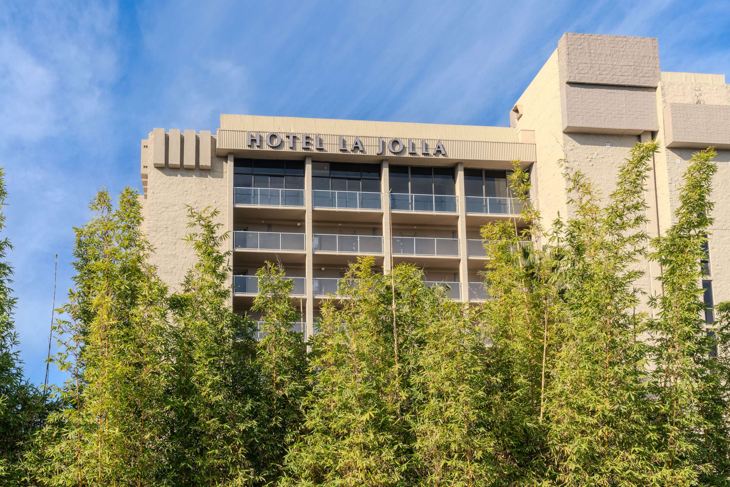 Exterior | Hotel La Jolla, Curio Collection by Hilton