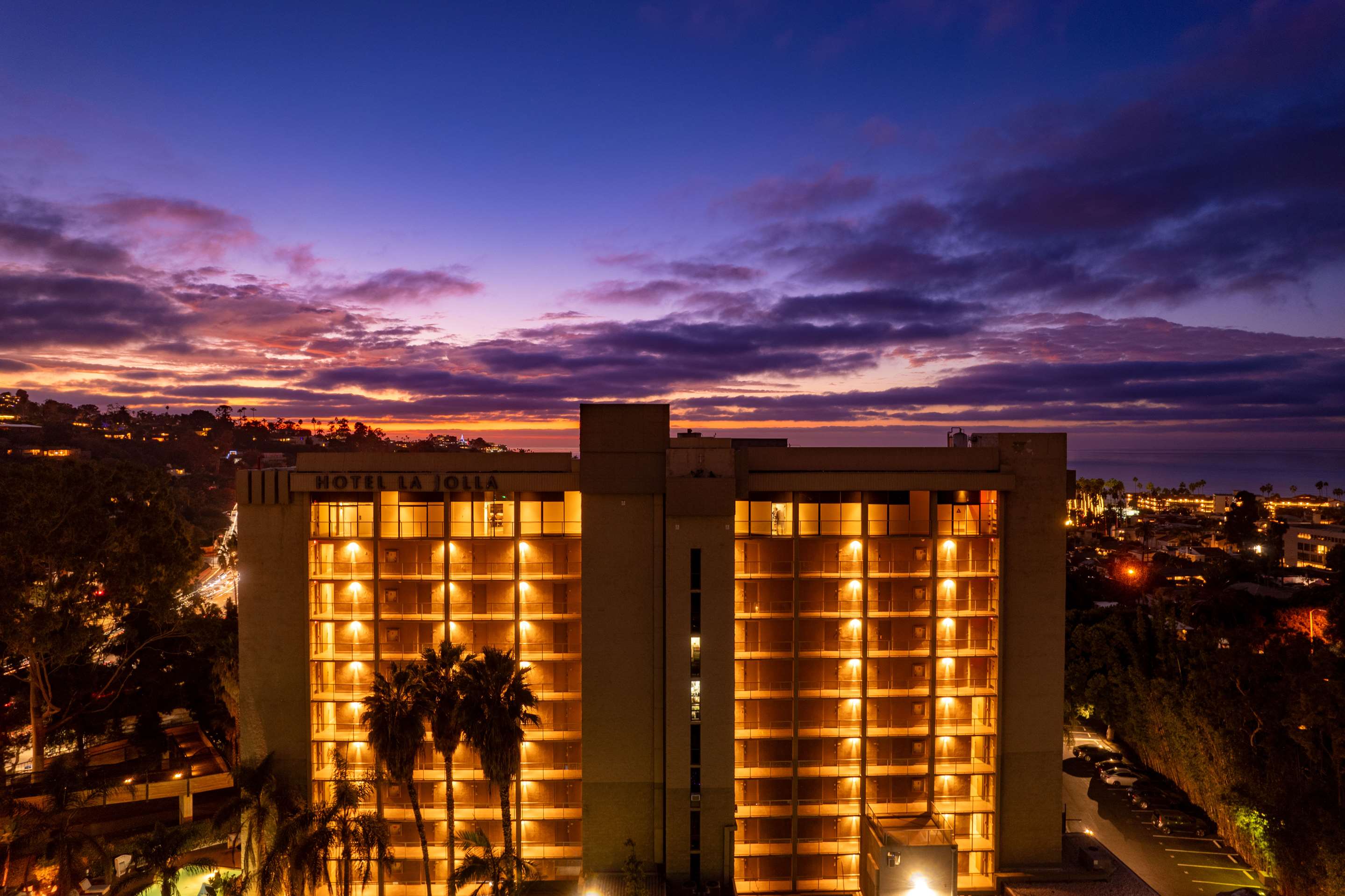 Exterior | Hotel La Jolla, Curio Collection by Hilton