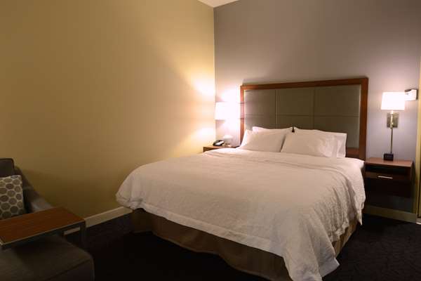  - Hampton Inn & Suites Cazenovia