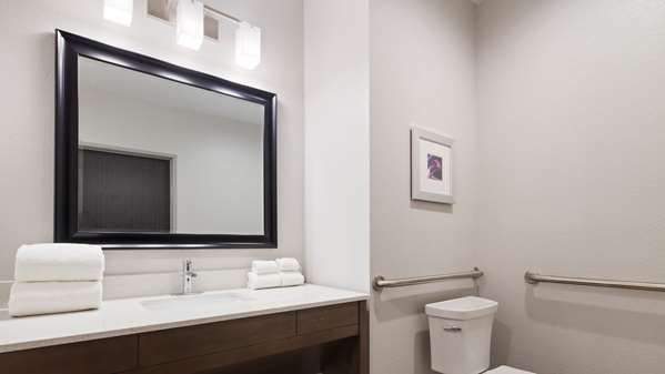  - Best Western Plus Buda Austin Inn & Suites