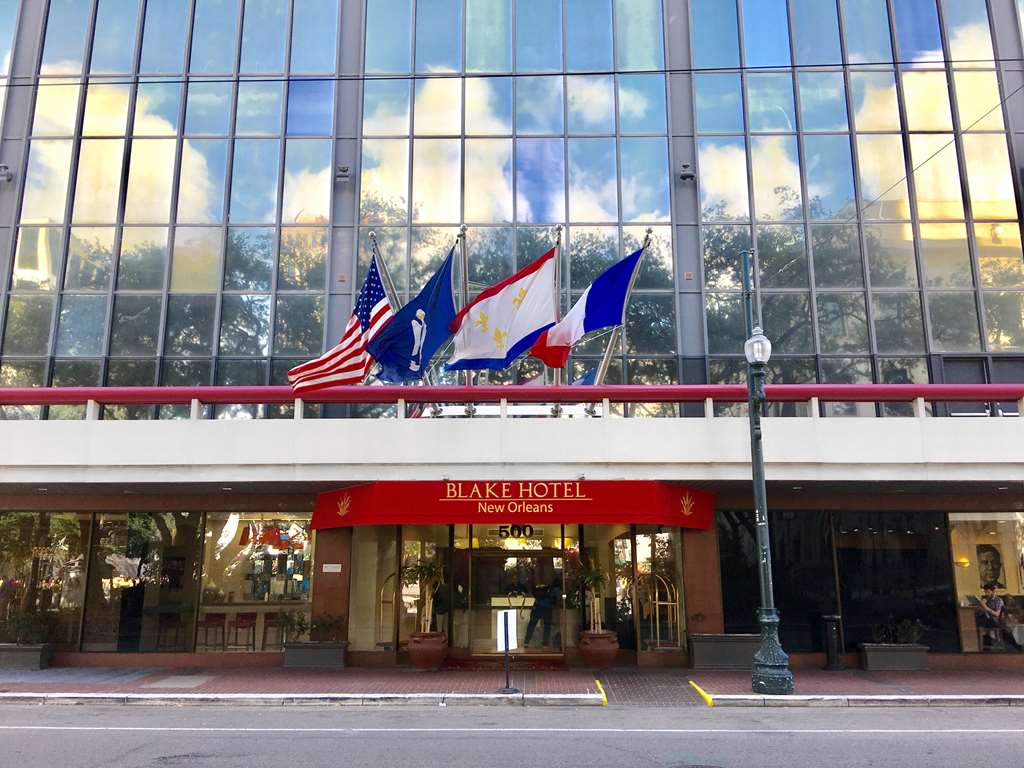 Best Western Premier Blake Hotel