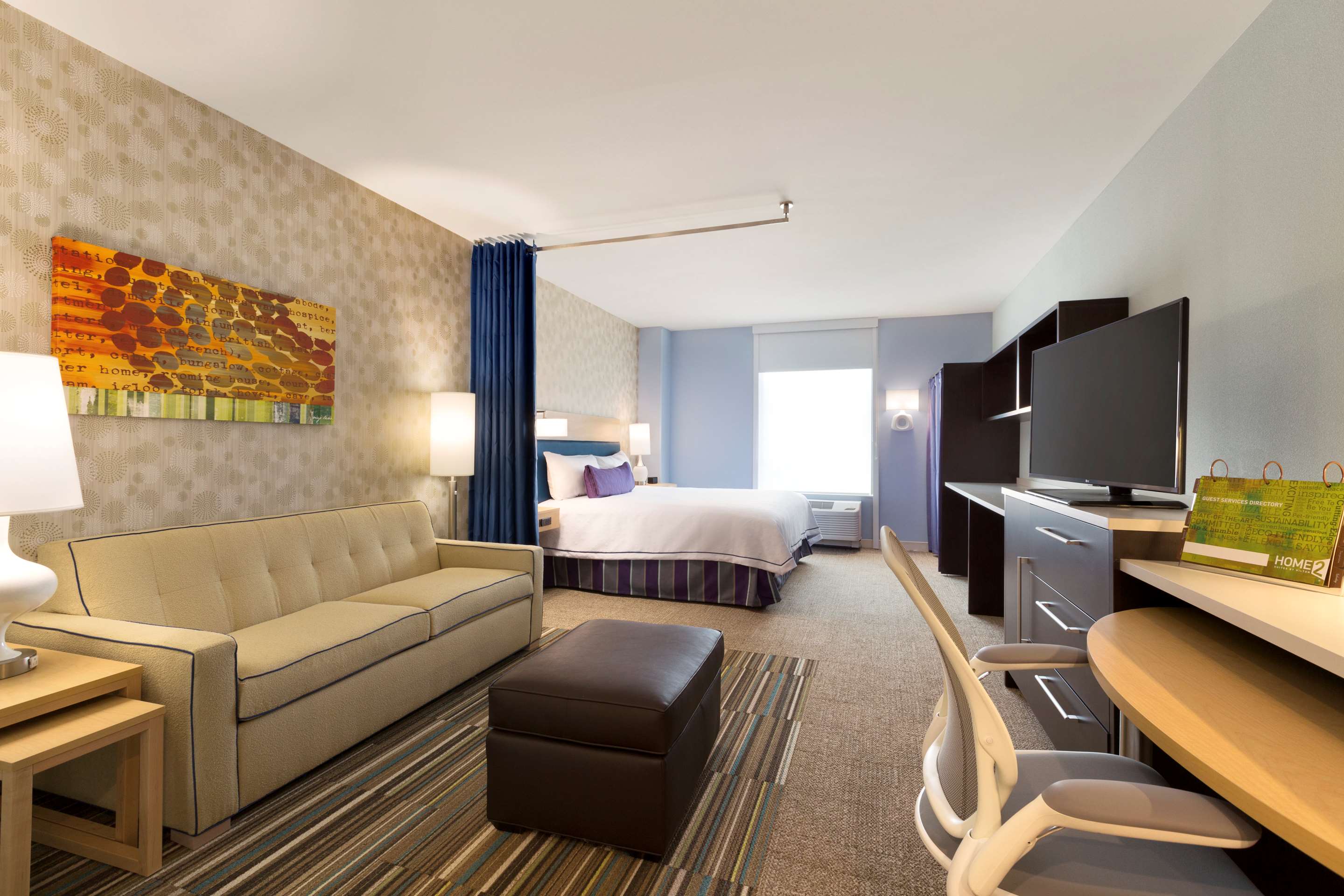 Guest room