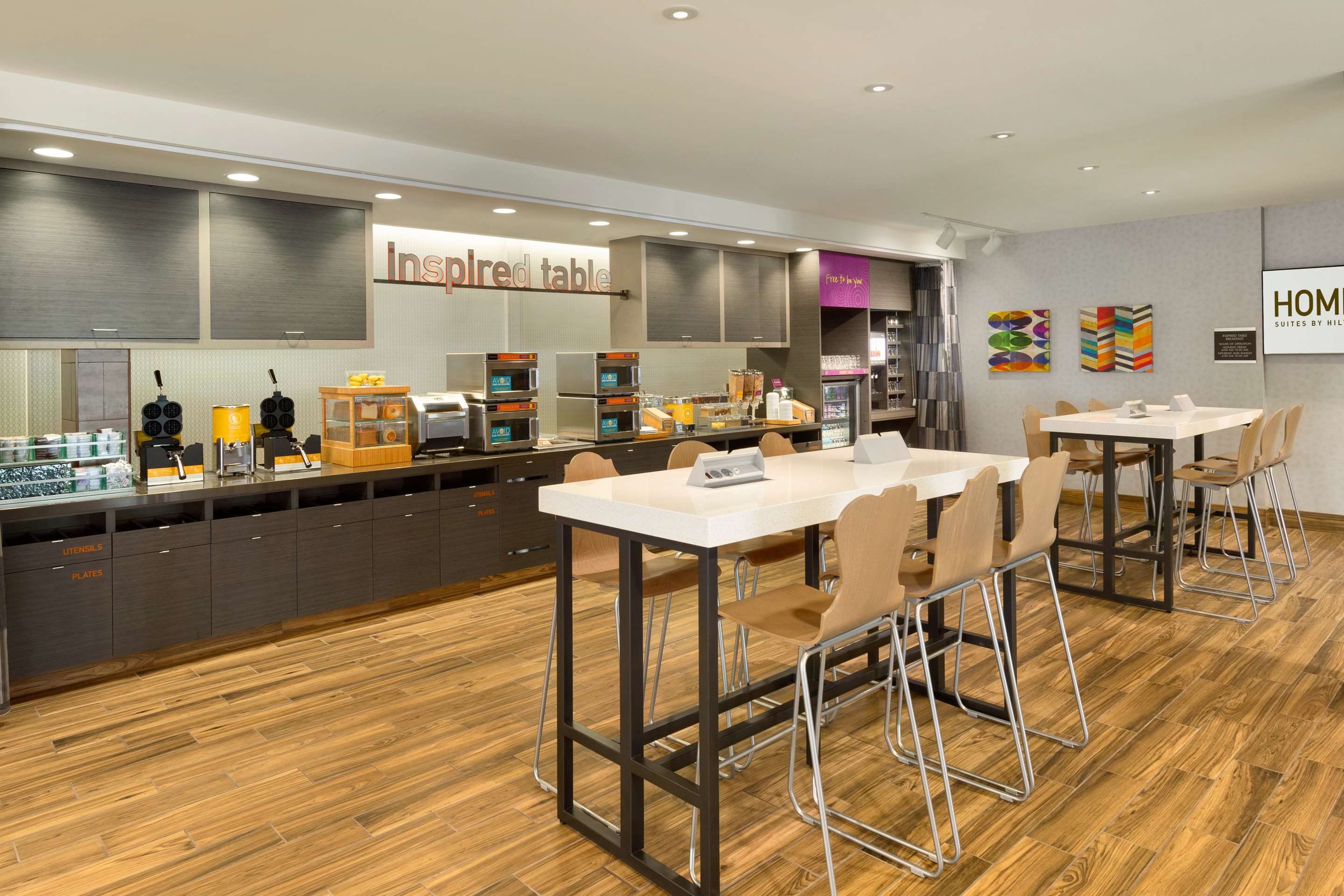 Breakfast Area | Home2 Suites by Hilton Downingtown Exton Route 30