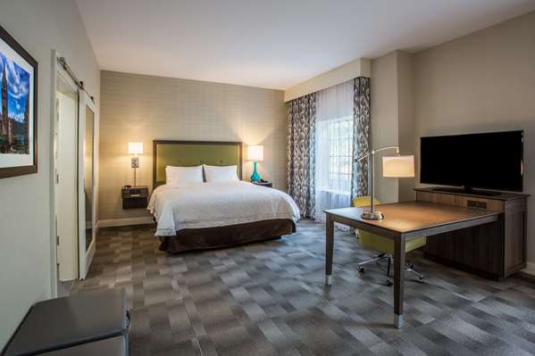  - Hampton Inn & Suites Westchester Yonkers