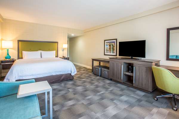  - Hampton Inn & Suites Westchester Yonkers