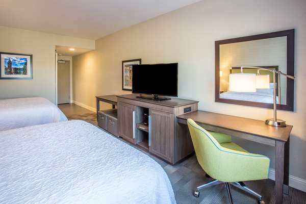  - Hampton Inn & Suites Westchester Yonkers