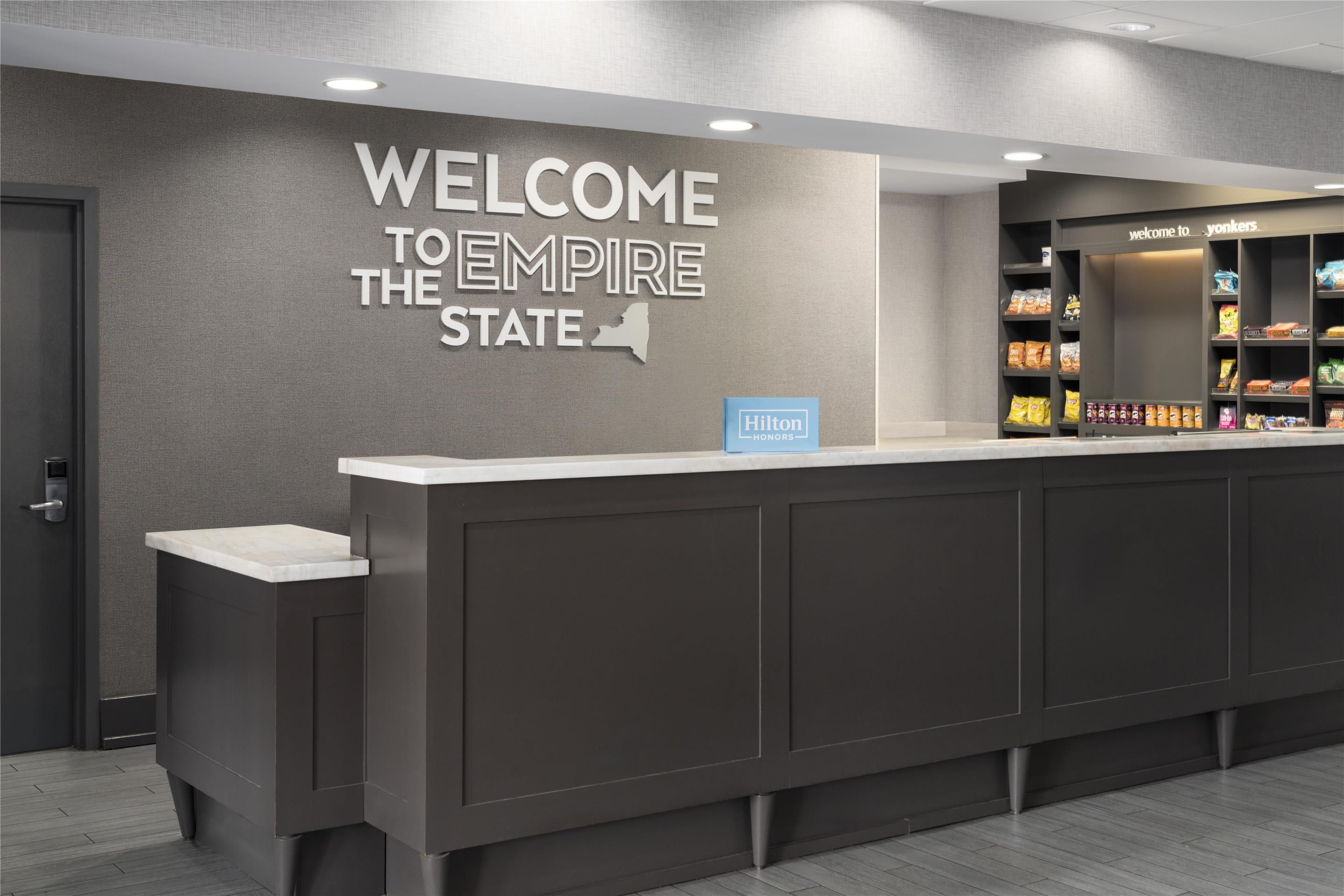 Reception | Hampton Inn & Suites Yonkers - Westchester