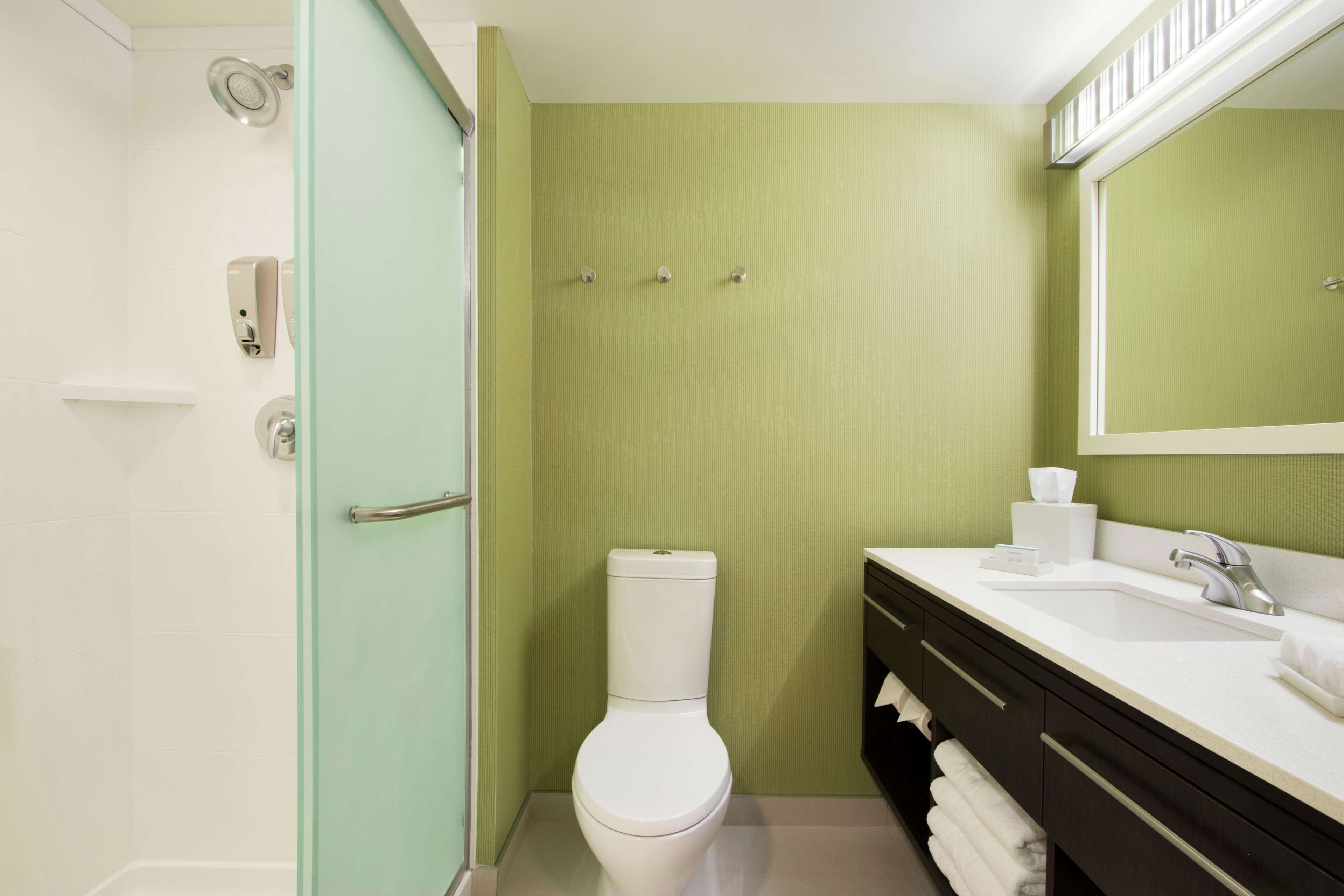 Home2 Suites by Hilton Fort St. John Room Type - 1 QUEEN STUDIO NON-SMOKING