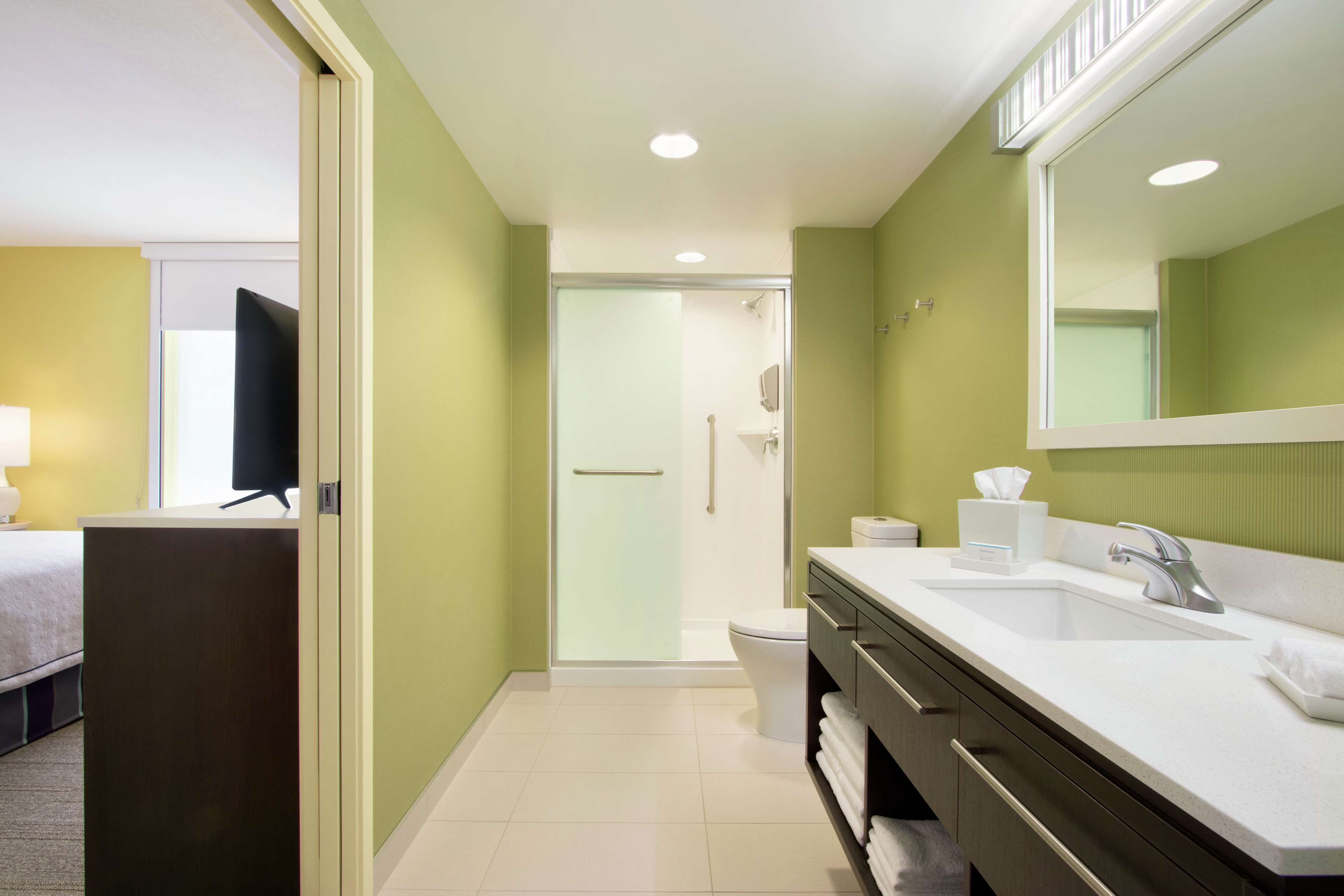 Home2 Suites by Hilton Fort St. John Room Type - 1 KING 1 BDRM STE NONSMOK
