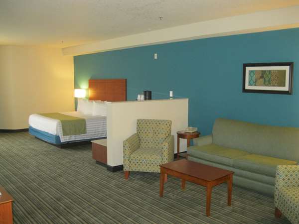 Suite - Best Western Liberty Inn Dupont - I-5, Exit 118