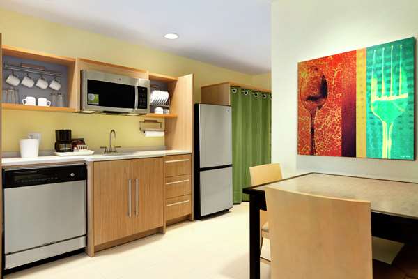 - Home2 Suites by Hilton Malta - I-87, Exit 12