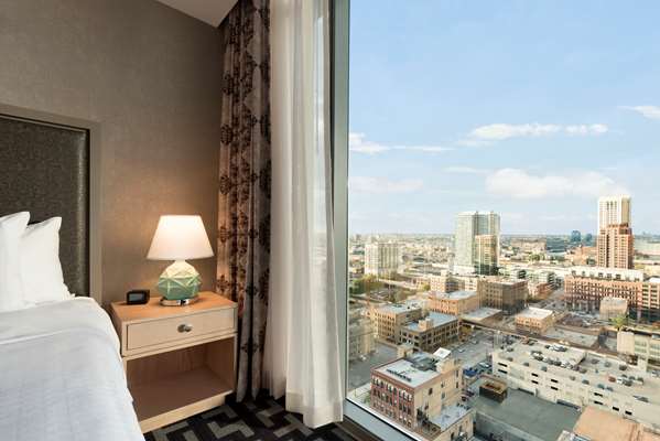 - Homewood Suites by Hilton West Loop Chicago - I-90 & I-94, Exit 51C