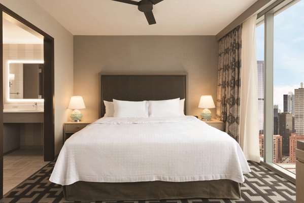  - Homewood Suites by Hilton West Loop Chicago - I-90 & I-94, Exit 51C