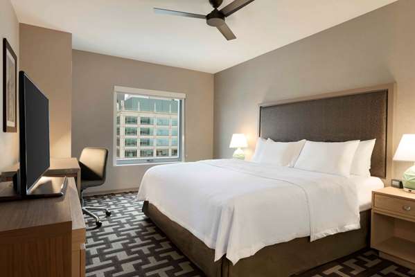  - Homewood Suites by Hilton West Loop Chicago - I-90 & I-94, Exit 51C