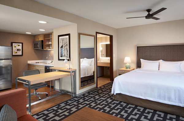  - Homewood Suites by Hilton West Loop Chicago - I-90 & I-94, Exit 51C