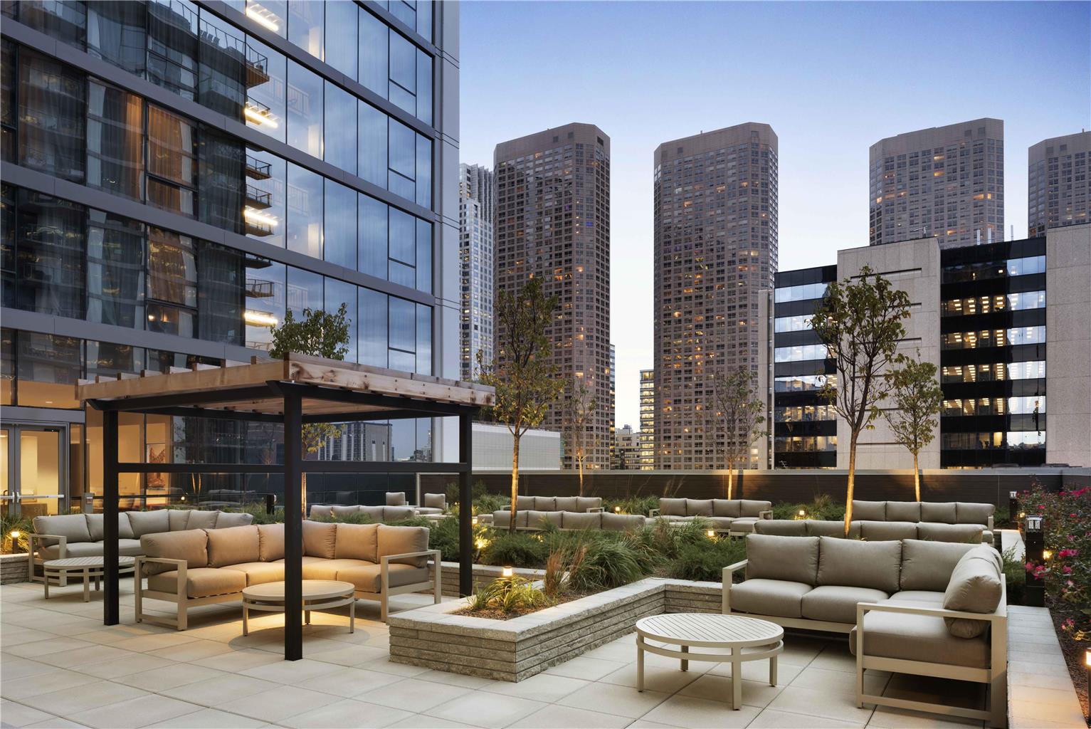 Homewood Suites Chicago Downtown W Loop