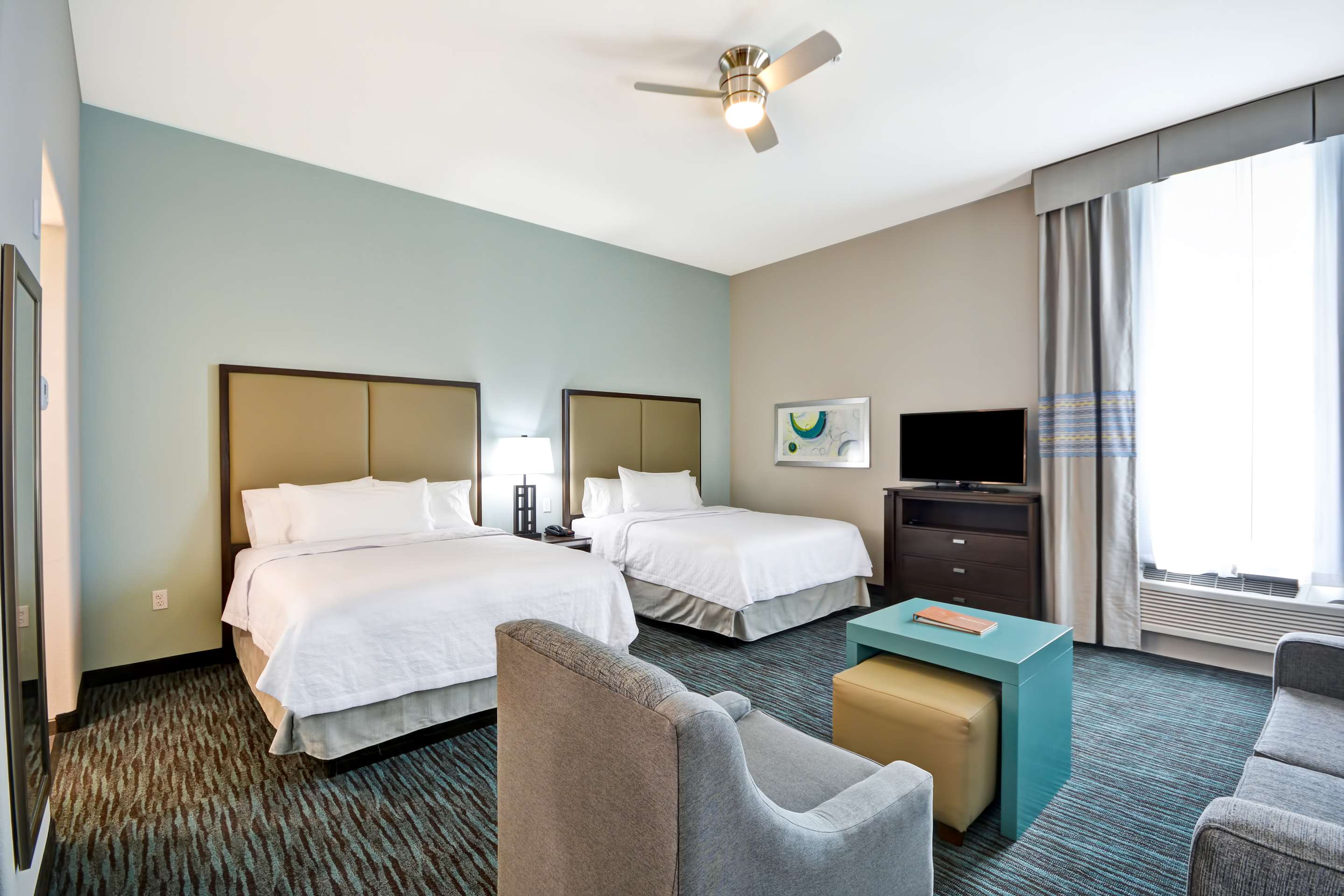 2 Queen Beds Studio Suite Oceanview