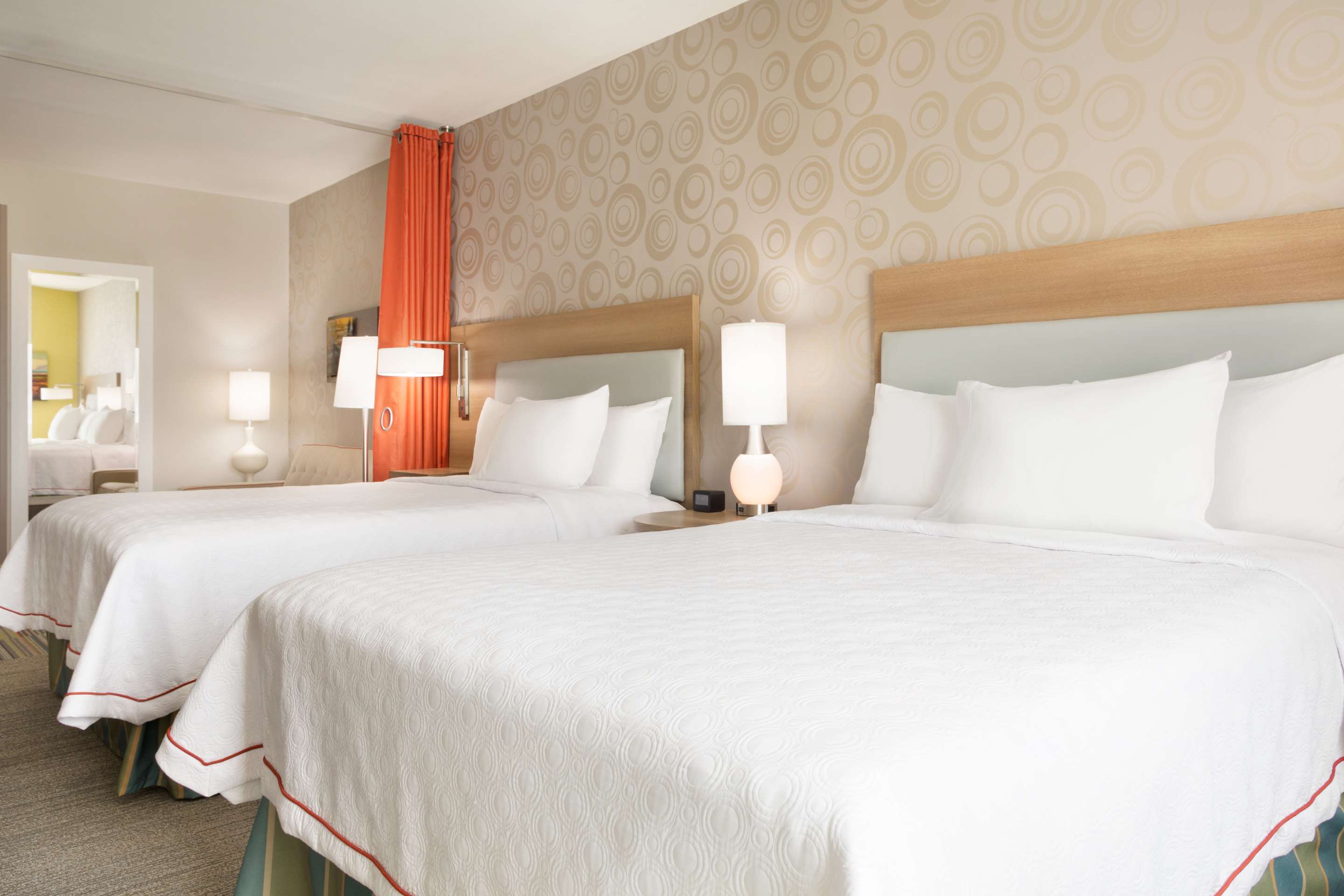 Guest room