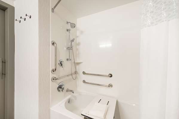  - Hampton Inn & Suites Midtown Miami