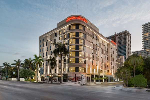Exterior view - Hampton Inn & Suites Midtown Miami