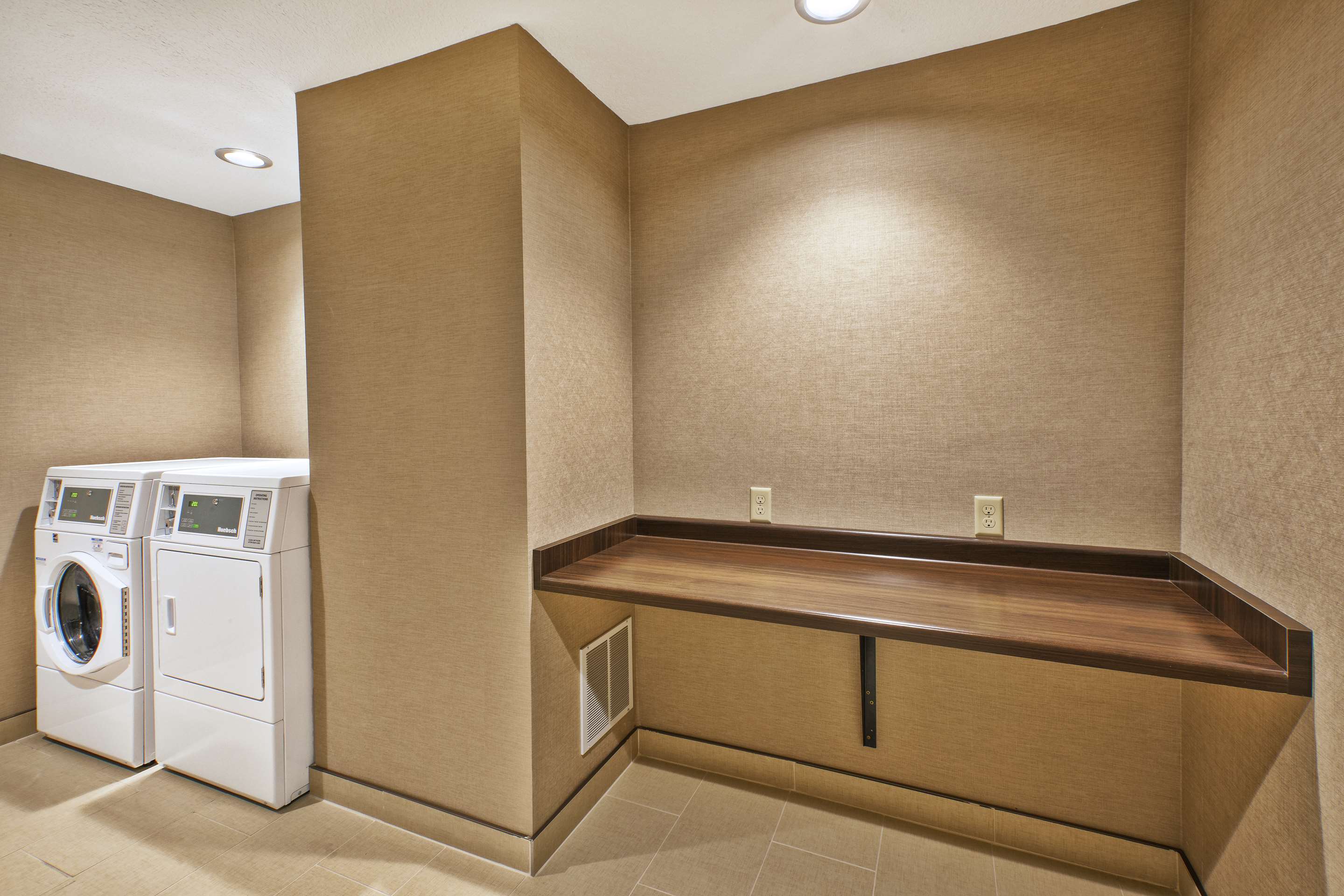 Property amenity | Hampton Inn Sault Ste Marie