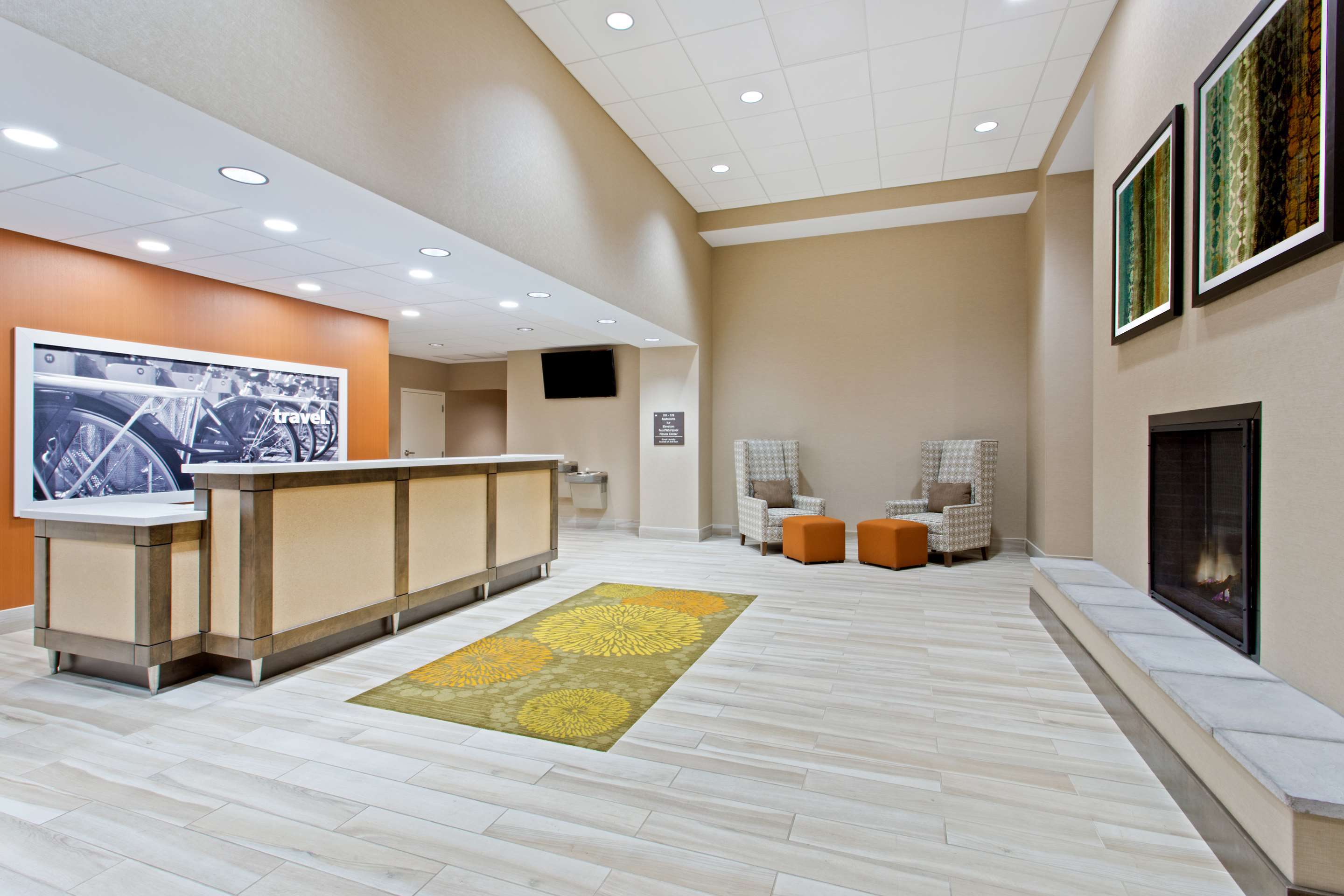 Reception | Hampton Inn Sault Ste Marie
