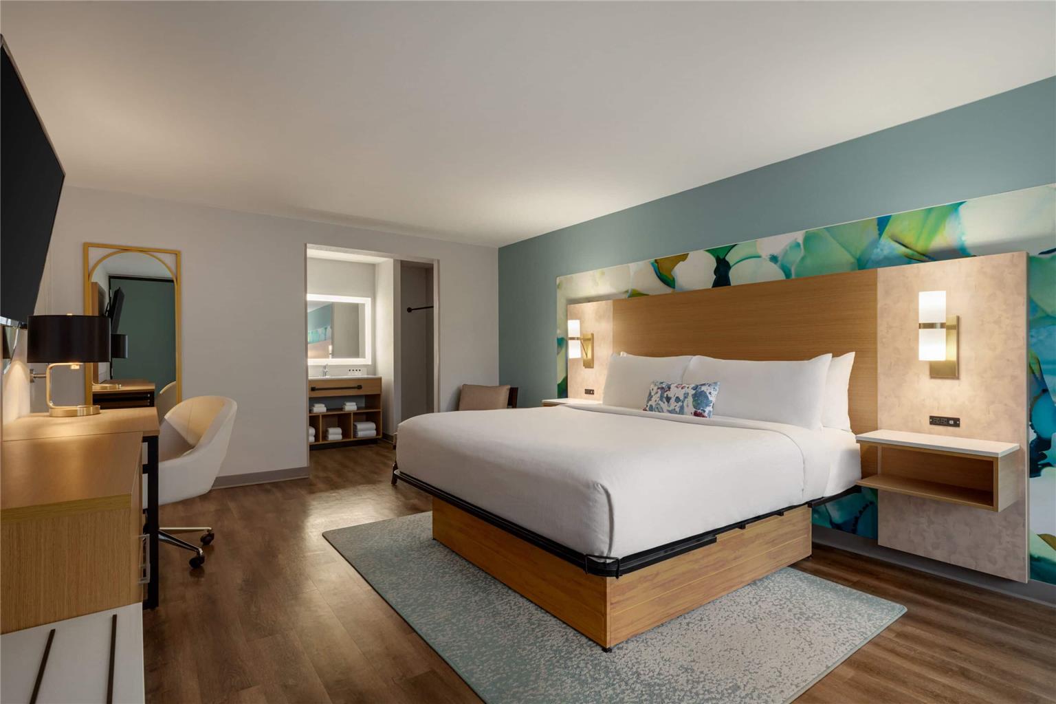 WYNDHAM GARDEN ATLANTA AIRPORT-guestroom-Guest Room,On-Site.jpg