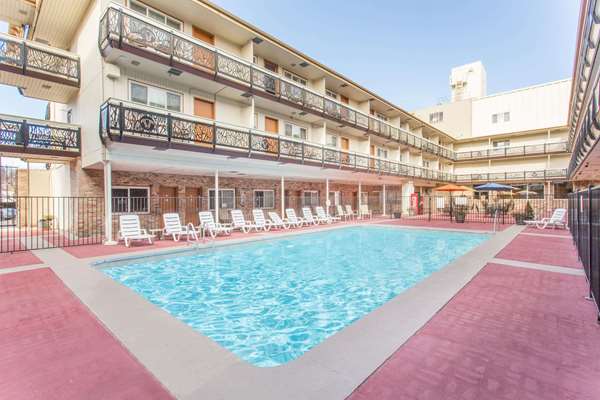 Pool - Ramada Elko Hotel & Casino