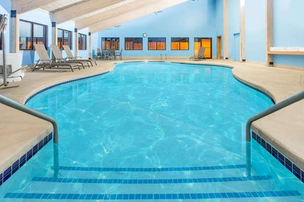 Pool - Super 8 Hotel Beloit - I-39 & I-90, Exit 185