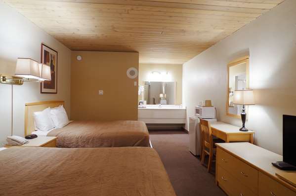  - Canadas Best Value Inn Fernie