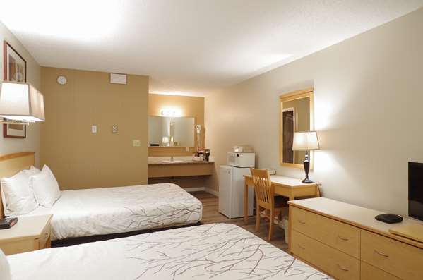  - Canadas Best Value Inn Fernie