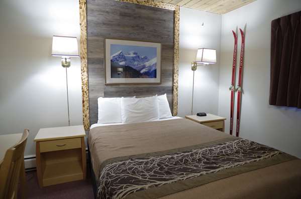  - Canadas Best Value Inn Fernie