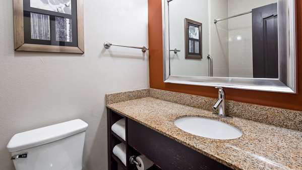  - Best Western Plus Lees Summit Hotel - I-470, Exit 14