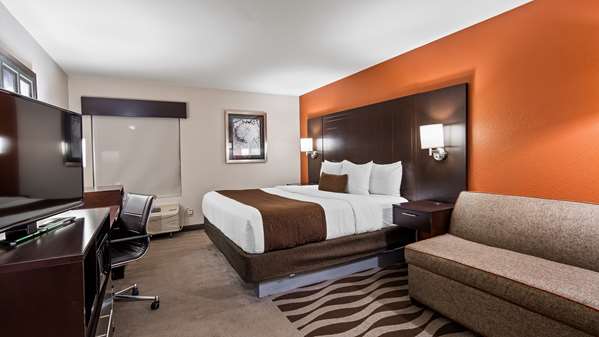  - Best Western Plus Lees Summit Hotel - I-470, Exit 14