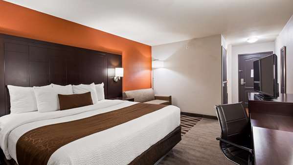  - Best Western Plus Lees Summit Hotel - I-470, Exit 14